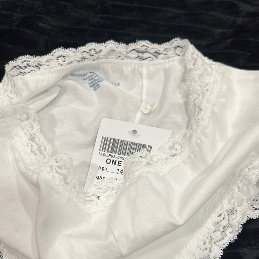 Brandy Melville White Lace Trim Panties - Picture 2 of 3